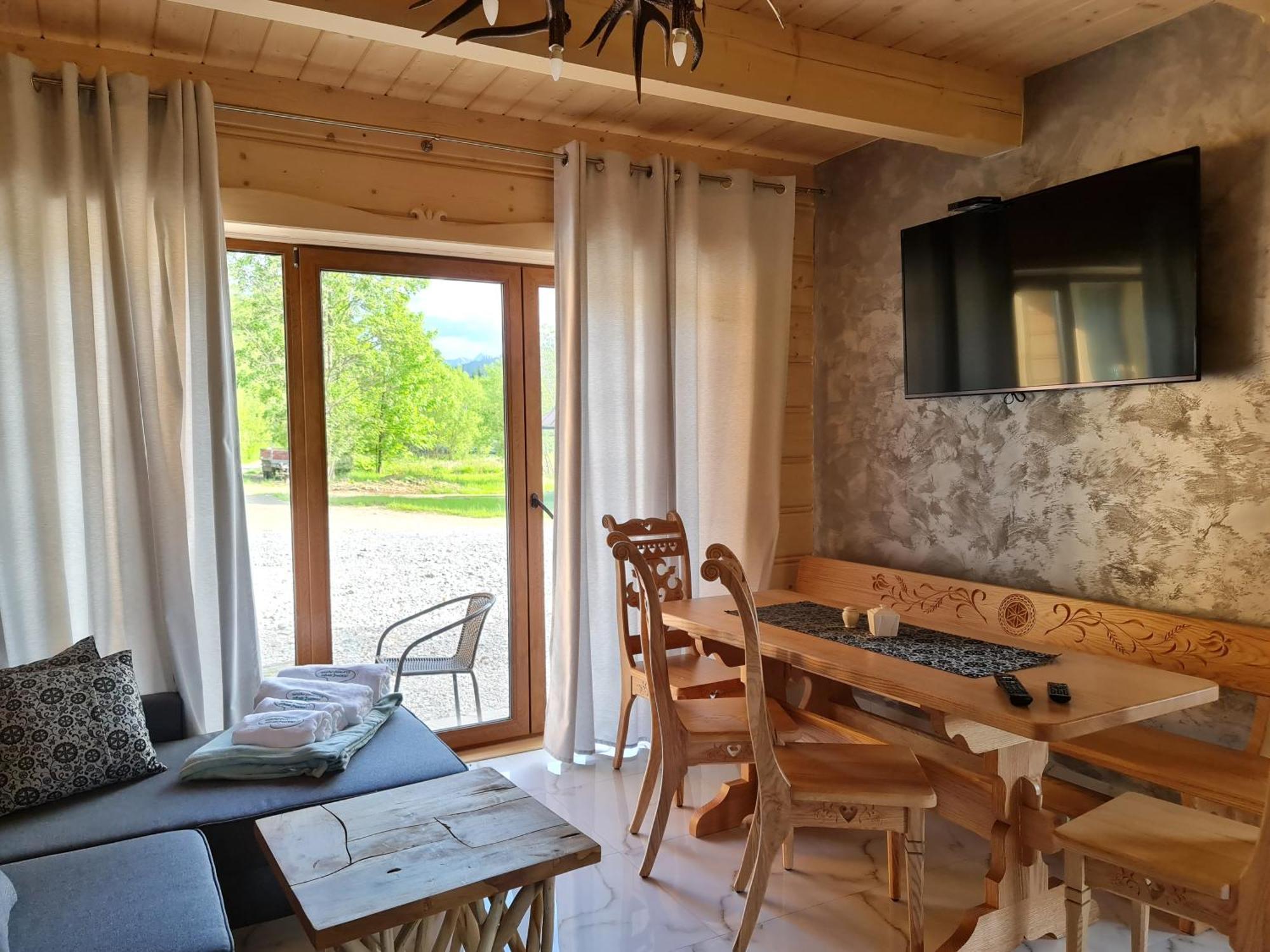 Zabie Dworki Witow Luxury Chalets & Spa Kültér fotó